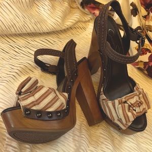 Jessica Simpson Heels